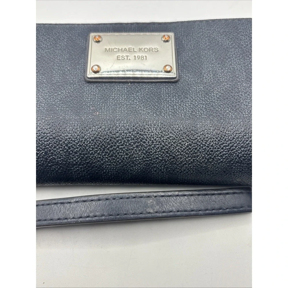 Michael Kors full zip leather wallet blue